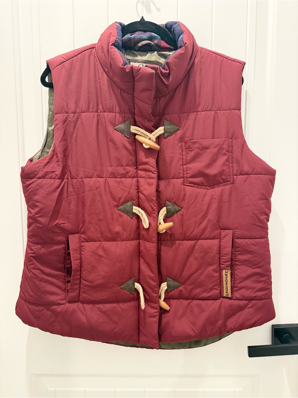 Legendary Whitetails Burgundy Quilted Toggle Vest
